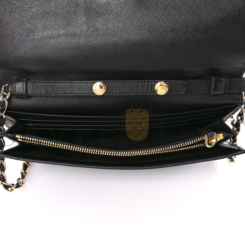 PRADA SAFFIANO METAL ORO CHAIN WALLET BLACK (21*11*2cm)