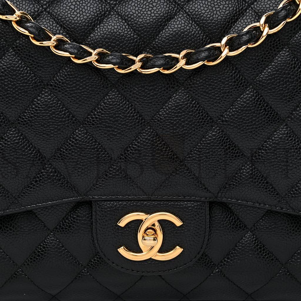 CHANEL CAVIAR QUILTED MAXI DOUBLE FLAP BLACK GOLD HARDWARE (33*22*10cm)