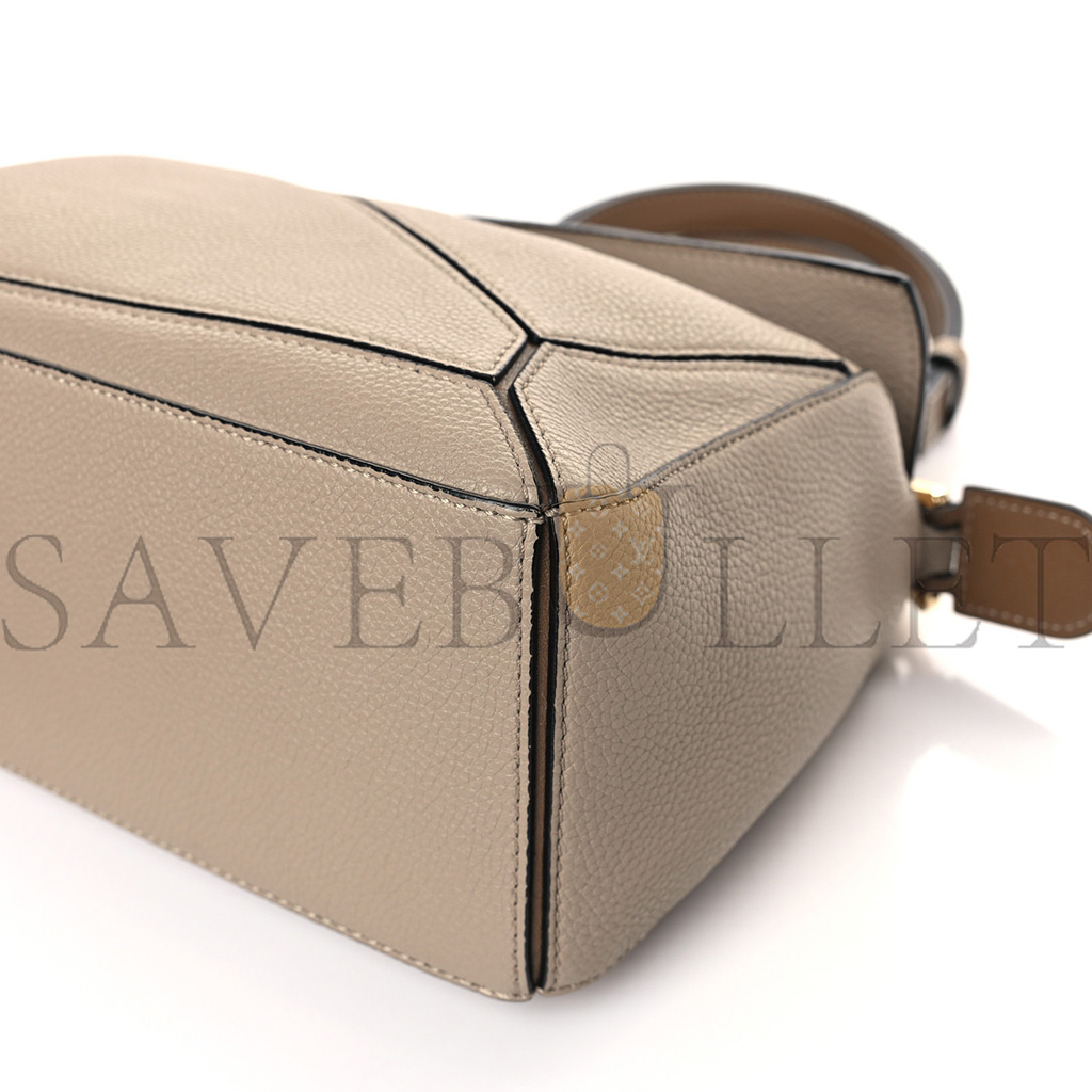 LOEWE GRAINED CALFSKIN SMALL PUZZLE BAG SAND MINK (24*16.5*10.5cm)